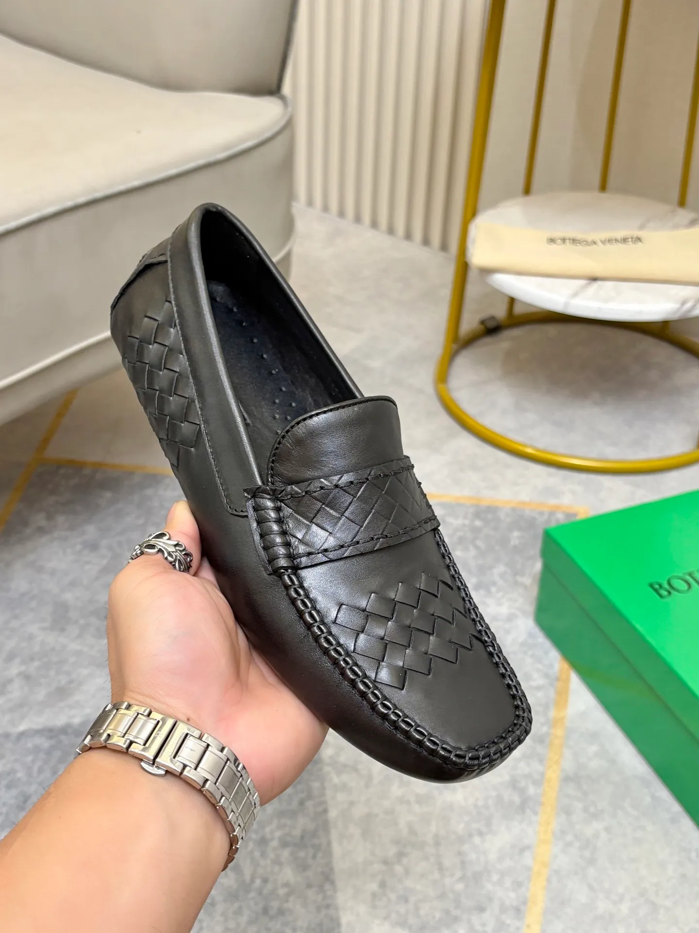 P420💰 (Niu Li + Niu Pad) [BV] The latest hot style‼ ️Casual men's shoes, uppers imported first-layer cowhide ➕Full imported cowhide lining✔️Exquisite workmanship, excellent foot feel, special rubber soles✔️, cool and fashionable, the latest fashion, fashionable outsole, hurry up.  Code number: 38-44 (can be customized to 37.45, non-refundable)
